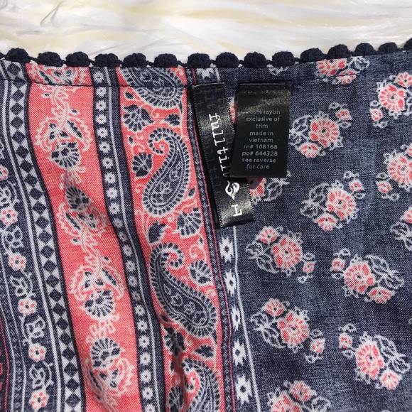 Tilly’s Full Tilt Kimono - Picture 3 of 7